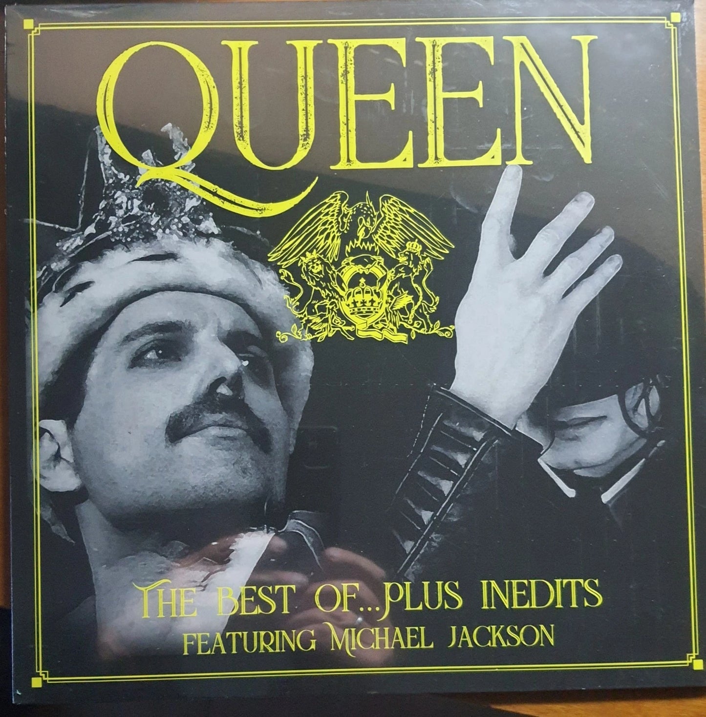 Queen - The Best of... Plus Inedits Featuring Micheal Jackson